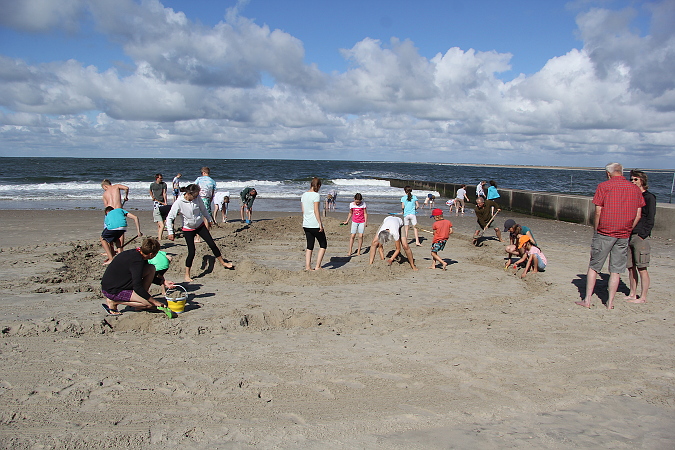Bau des Strandschiffs