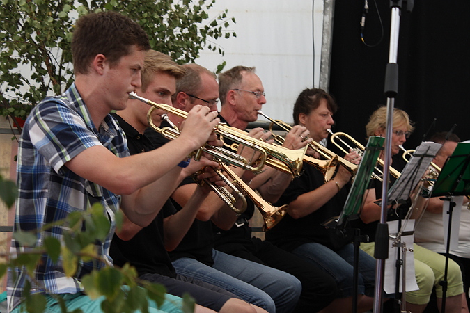 Auf der Brotteröder Kirmes, Trompeten