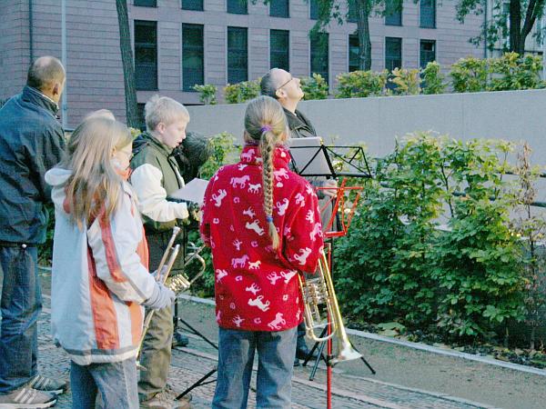 Von dort oben soll der Klang kommen